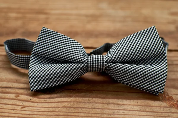 Erkekler Aksesuarları izole ahşap arka plan yakın çekim