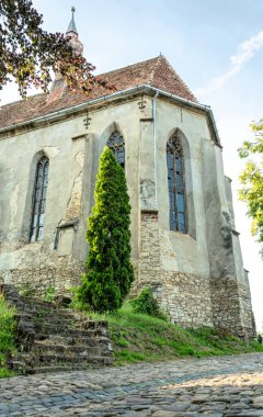 Romanya 'nın Sighisoara kasabasındaki antik gotik Katolik tapınağı