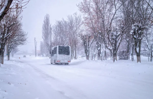 Blizzard Calles Ciudad Cubiertas Nieve —  Fotos de Stock