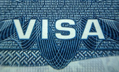 Pasaportunda Amerikan vizesi. Giriş ve Göçmenlik İzinleri