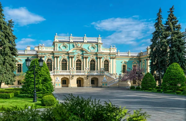 Kiev Ukraine Mai 2021 Majestueuse Façade Palais Mariinsky Kiev Résidence — Photo