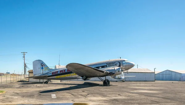 Lodi California Usa June 2017 Vintage Old Transport Propeller Plane —  Fotos de Stock