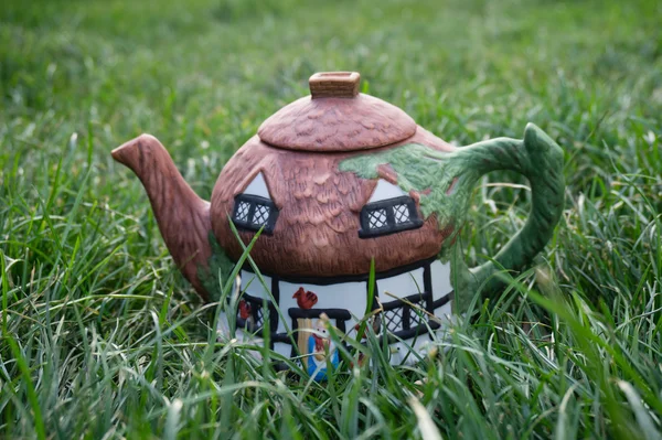 紅茶ポット カントリー スタイル — ストック写真