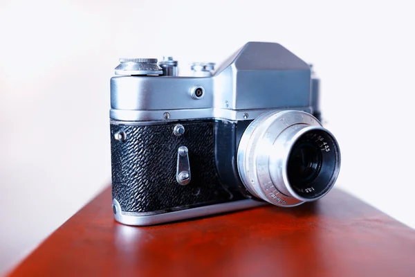 Vintage rangefinder camera background — Stock Photo, Image