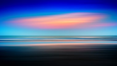 Yatay canlı varitone Okyanusu günbatımı ufuk bulanıklık soyutlama
