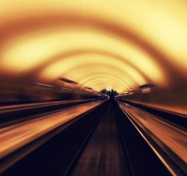 Metro canlı turuncu soyutlama