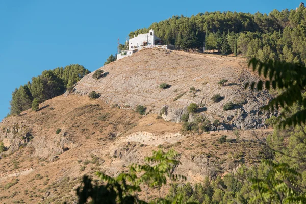 Εκκλησία Στο Βουνό Στην Οροσειρά Καζόρλα — Φωτογραφία Αρχείου