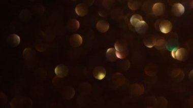 Işıklardan gelen bokeh daireler çiziyor