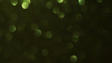 Işıklardan gelen bokeh daireler çiziyor