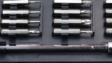 Ekipmanlar kutuda sınıflandırılıyor