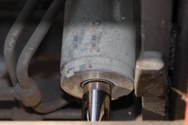 Fabrikada forklift hidrolik silindiri