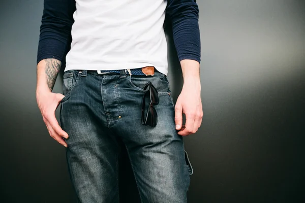 Jeans no hipster boy — Fotografia de Stock