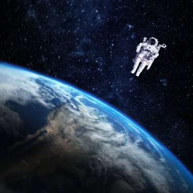 Astronot uzayda gezegen Dünya'ya karşı. T unsurları