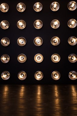 İç Işık Ampüller ve bir kat ile