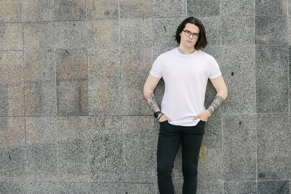 Hipster Handsome Male Model Glasses Wearing White Blank Shirt Black — Stock Photo, Image