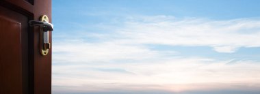 Gökyüzüne açılan kapı. Yeni fırsatlara kapı