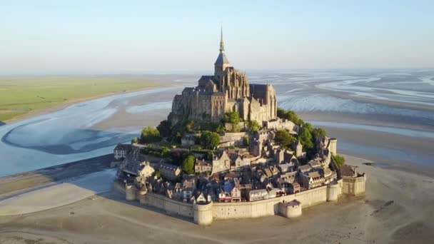 Mont Saint Michel Isola Marea Nel Bel Crepuscolo Tramonto Normandia — Video Stock