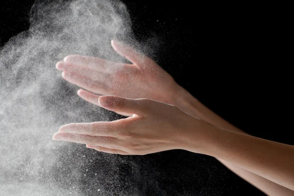 Chalk Magnesium Carbonate hands clapping woman — Stock Photo, Image