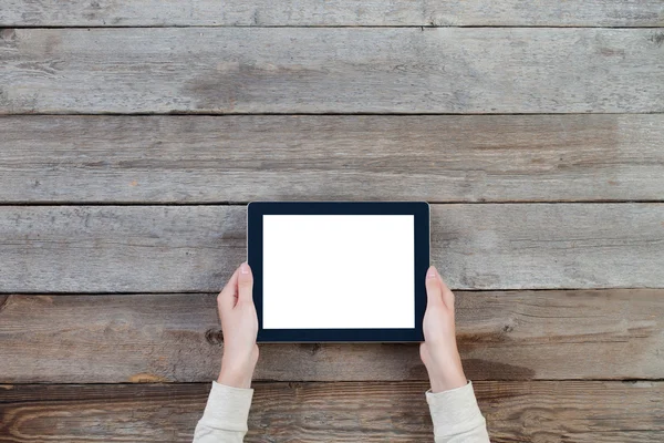 Mãos femininas segurando computador tablet digital com tela isolada — Fotografia de Stock