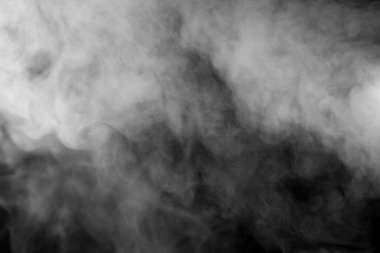 Kara Arkaplanda Duman ve Sis