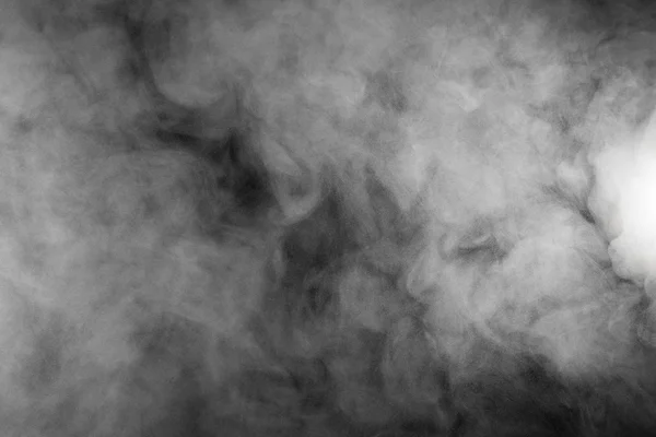 Rook en mist op zwarte achtergrond — Stockfoto