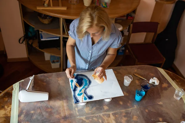 Artist Help Paints Creates Modern Interior Picture She Works Her — Stock Photo, Image