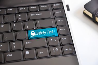 Internet güvenlik ve emniyet ilk konsept