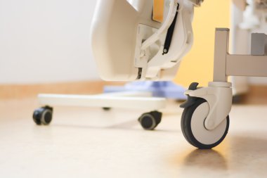 Modern hastane yatak tekerlekler