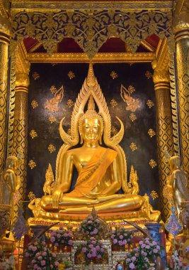 Phra Phuttha en güzel Buda portre olmak Chinnarat
