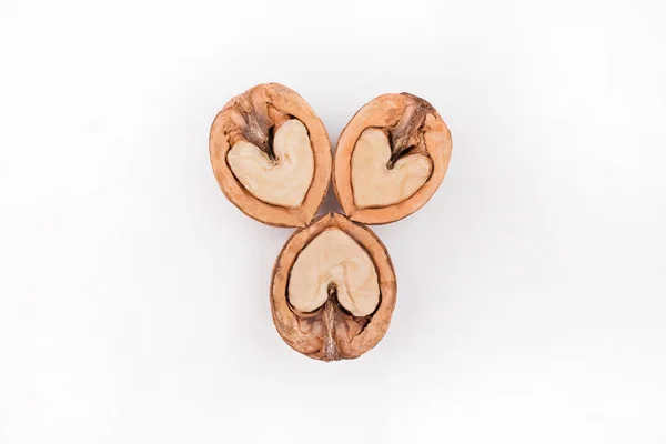 Halves Walnuts Form Heart Isolated White Background — Stock Photo, Image