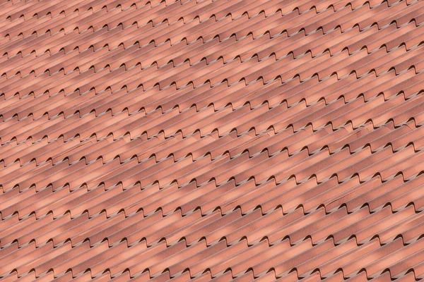 Коричневая Плитка Металлическая Черепица Поверхность Крыши Дома Узор Текстуры — стоковое фото