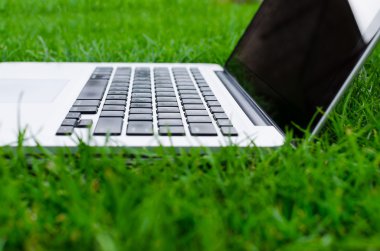 laptop ile çalışma
