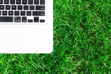 laptop ile çalışma