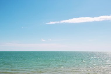 Deniz ve gökyüzü görünümü 