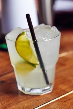 Limonlu Margarita kokteyli.