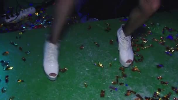 Beautiful dancing feet on gladness revelry party. — Stock Video