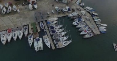 Güzel küçük kasaba Sibenik havadan görünümü.