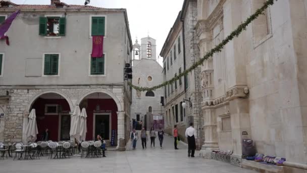 Sibenik Cidade na costa dálmata, Croácia Europa . — Vídeo de Stock