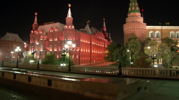 Historiska museet på Röda torget i Moskva. — Stockvideo