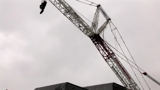 Budowa rzeźbiarki i Kolchoz Woman została wykonana przez Verę Mukhinę — Wideo stockowe