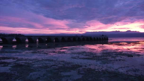 Pier on background purple sunset over sea on islands Philippines. — Stock Video