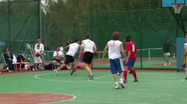 Uluslararası takım zaferi ve spor festivali.