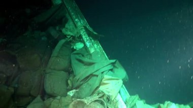 Gemi enkazı Salem Express Mısır 'daki Kızıl Deniz' de suyun altında..