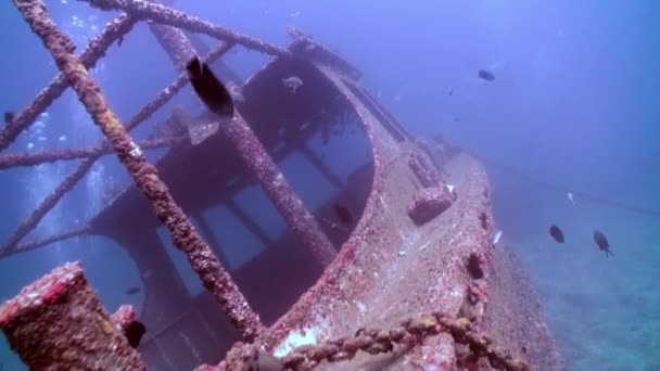 Acércate para destrozar el fondo arenoso del mar . — Vídeos de Stock