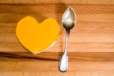 bir kalp tatlılık
