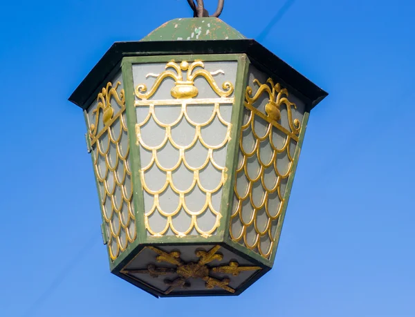 Viejo centro de poste de luz — Foto de Stock