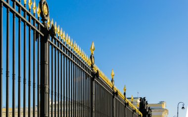 Altın demir çit Merkezi