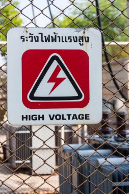 Yüksek Voltaj Tehlike işareti