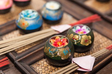 Lotus mum ve joss dua için sopa