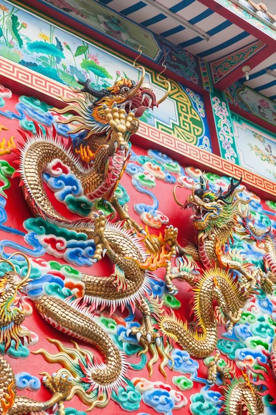 Detail of Golden Dragons wall decoration — Stock Photo, Image